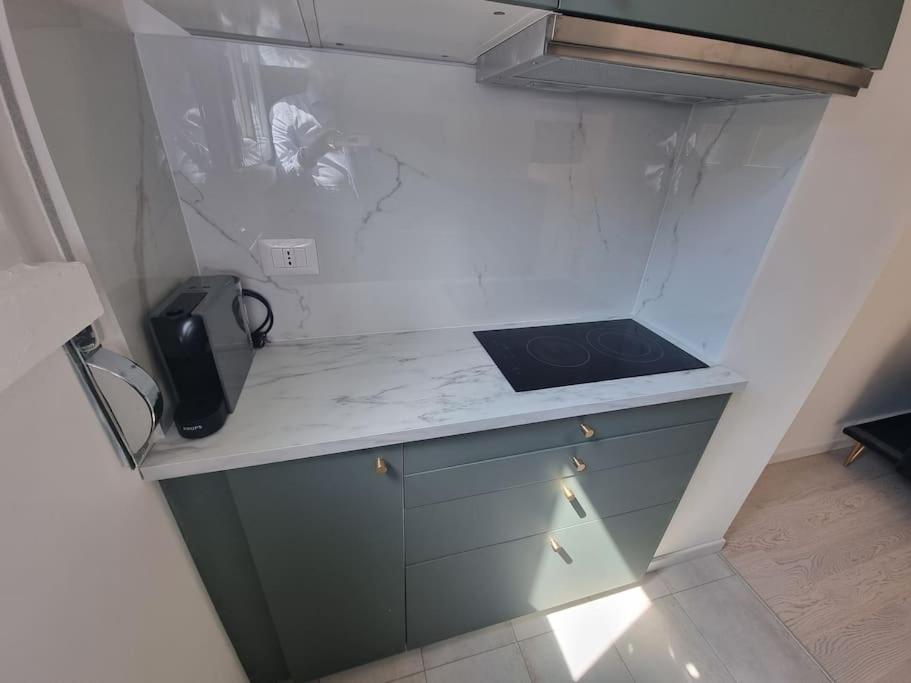 Milan New Apartment In Lively Central Area Экстерьер фото