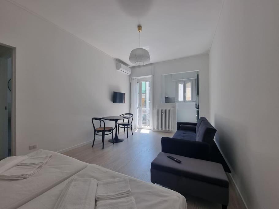 Milan New Apartment In Lively Central Area Экстерьер фото